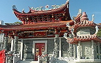 　梅石高總管廟將在八月七日上午九時舉行重建落成典禮，喚起民眾對老梅石的注意。（圖／文：張登傑）