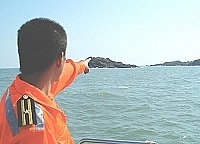 　就是在這裡！大陸漁船在高登海域發生翻覆沉沒意外，馬祖海巡隊昨日持續派遣船隻進行搜索搶救。（圖／文：張登傑）
