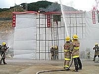 　連江縣九十三年度災害防救演習昨天下午逼真上演，展現緊急時效掌控與平時操練成效。（圖／文：張登傑）