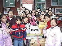　中正國小發起「愛心送南亞」捐獻活動，共募得六萬多元。（圖／文：張登傑）