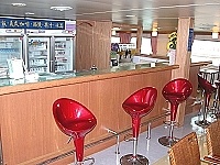 咖啡廳吧台一景。（圖／文：曹重偉）