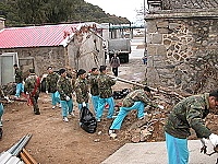 　一九三旅官兵協助北竿執行國清週計畫。（圖／文：陳鵬雄）
