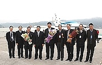 馬尾港客運站聯檢大廳設施改造完成及落地簽同步上路,我府會首長前往共同見證,受到熱烈歡迎及留影紀錄。(圖/文:宋志富)