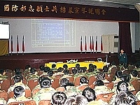 　國防部於日前蒞馬舉辦志願役士兵招募說明會，吸引不少官兵主動前往瞭解。（圖／文：蘇晉正）
