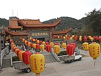 　迎接新春元宵擺暝酬神活動，各村地方人士開始張燈結綵籌備。（圖／文：陳鵬雄）