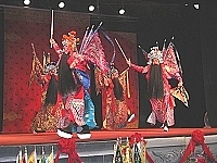 國立國光劇團芹壁公演,首場即獲熱烈迴響。(圖/文:陳鵬雄)