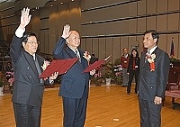 顏忠誠連任福建省主席在台宣誓就職。(圖:福建省政府提供)