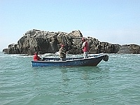 　海象變好，駕小船出海釣鱸魚不但收穫豐，也充滿了高度樂趣。（圖／文：陳其敏）