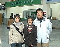 　加油！陳聖泓、陳美儒兩位選手昨日跨海遠征勇闖全中運會前淘汰賽。（圖／文：張登傑）