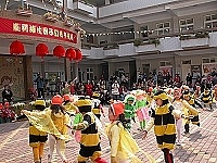　塘岐國小五十三週年校慶，幼稚園中班表演蟲蟲派對。（圖／文：陳鵬雄）
