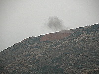 　北竿軍方在尼姑山展開廢彈銷毀第一次試爆，過程順利。（圖／文：陳鵬雄）