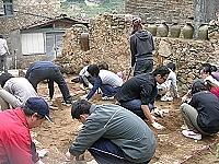 　鐵板社區發展協會全村同心協力將髒亂死角改變成為美輪美奐的開放休憩空間。（圖／文：張登傑）