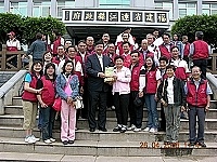 　樹林市公所市長何玉枝率主管及里長一行五十五人來馬參訪，受到縣長陳雪生熱烈歡迎。（圖：連江縣政府提供）