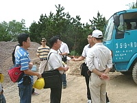 　工務局陳忠義課長等一行在莒光鄉進行工程瞭解。（圖／文：陳樂團）