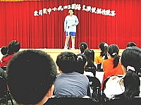 東引國中小的演說朗讀比賽,有人緊張,也有人口若懸河,說到時間不夠用。(圖/文:陳其敏)