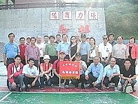  　雲林縣麥寮鄉公所勞軍團於下志清營區合影留念（圖／文：萬力維）