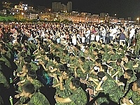 　知名歌手彭佳慧用她熱情的歌聲、爽朗的笑容，深深擄獲在場每一位聽眾的心。（圖／文：曹重偉）