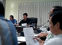 　強颱泰利直撲馬祖地區而來，連江縣政府昨日下午舉行防颱救災會報。（圖／文：張登傑）