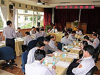 　選戰在即，警政署長謝銀黨專程來馬視察警務，並致贈警局加菜金，勉勵基層員警的辛勞。（圖／文：曹重偉）