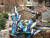 　牛角社區曹以雄、曹楷智發起「造坊有理」街頭革命，讓藝術在牛角呼吸。（圖／文：張登傑）