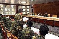 　司令督促各單位著手建立「禽流感防疫機制」，排定日程表進行實際的演練，以維護國軍弟兄之健康。（圖／文：吳語軒）