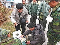 　檢測結果，確定東引北澳油庫附近土壤受到汙染後，終於獲得軍方重視，並聘請工研院專家到東引協助善後。（圖／文：陳其敏）