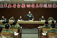 　陸軍總司令朱上將蒞馬主持基層紮根四項工作巡迴講習，再次向防區幹部闡述「基層紮根、內部管理」、「練力、練技、練指揮」、「兵監管訓、部隊管用」及「軍品採購、統一管理」等四項工作。（圖／文：吳語軒）