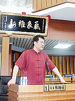 議員林貽祥