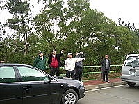 　馬管處處長朱孟晃等一行現場瞭解「西莒紫檀公園」規劃。（圖／文：陳樂團）
