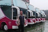   五部第三代卡蹓公車抵馬，為馬祖觀光旅遊再添生力軍。（圖／文：張登傑）
