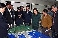 　交通部長郭瑤琪、縣長陳雪生、立委曹爾忠等一起前往大棟公司視察國內商港興建進度。（圖／文：曹重偉）