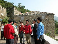 　北竿鄉代會、公所、立委曹爾忠及馬管處長朱孟晃會勘地方觀光建設需求。（圖／文：陳鵬雄）