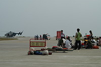 　南竿航空站舉行九十五年度空難災害防救演習，考驗航空站救災能力，整個演習過程逼真順利。（圖／文：陳志銘）