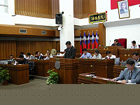 台灣省基隆市審計室主任林永釧來馬報告九十四年度總決算暨附屬單位決算。（圖／文：曹重偉）　