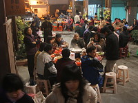　東莒鄉親齊聚共度2006年最後時光。（圖／文：林冰芳）