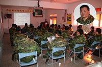 馬防部日前舉辦駐地戰場抗壓心理訓練觀摩,副主任謝上校致詞表示,唯有透過平時的模擬訓練,才能強化官兵戰場的應變能力。(圖/文:劉家興)