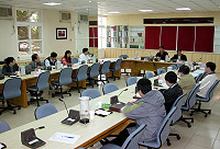 　為解決地區老舊房舍違規營業問題，縣府委託福建省建築師公會協助調查營業建築防火避難設施及設備安全改善。（圖／文：曹重偉）　