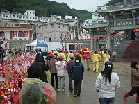 　西莒威武陳元帥廟落成，普渡法會熱鬧登場。（圖／文：陳樂團）