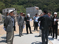 　縣政考察行程到北竿，議員們關心地方建設及教育問題。（圖／文：陳鵬雄）  