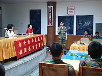 　衛生局「反毒宣導影展」登場，播放影片為「錯的多美麗」，邀請專家來馬講評並舉行座談，與會弟兄獲益良多。（圖／文：曹重偉）