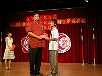 　北竿地區國中小昨天舉行九五學年度畢業典禮。（圖／文：陳鵬雄）