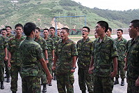 北高地區指揮部實施軍歌驗收,弟兄們整齊的動作與嘹亮的歌聲,展現部隊蓬勃的朝氣與堅實戰力。(圖/文:吳孟學)