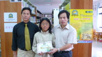 　「2007年第三屆國家地理知識大競賽」之全縣複賽，秘書長王忠銘及教育局長邱金寶特別前往幫小選手打氣，並頒發各校優勝獎狀。（圖／文：劉秋月）