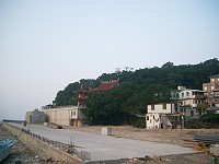　福清外環道工程進度逼近八成，清水白馬尊王廟管理室地坪等已開始施作。（圖／文：邱竟瑋）