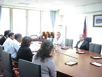 　縣港務處長林長青率團訪問基隆港務局，進行港務管理與設備協助方面的交流。（圖：連江縣港務處提供）
