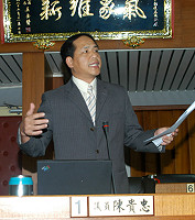 　副議長陳貴忠進行質詢。（圖／文：曹重偉）