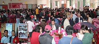 　后澳村聯誼會年終尾牙，鄉親齊聚熱鬧非凡。（圖：后澳聯誼會提供）