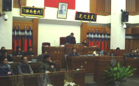 　議長陳振清致閉幕詞，縣議會第四屆第三次臨時大會閉會。（圖／文：曹重偉）