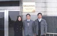 　福建連江地方法院新任院長趙文淵（中）到職，長達五天、舟車輾轉的履新之路，他說真是畢生難忘。（圖／文：曹重偉）
