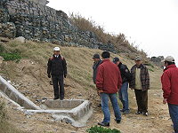 檢察長朱坤茂等一行人員專程會勘西莒坤坵海場工程作進一步調查。(圖/文:陳樂團)